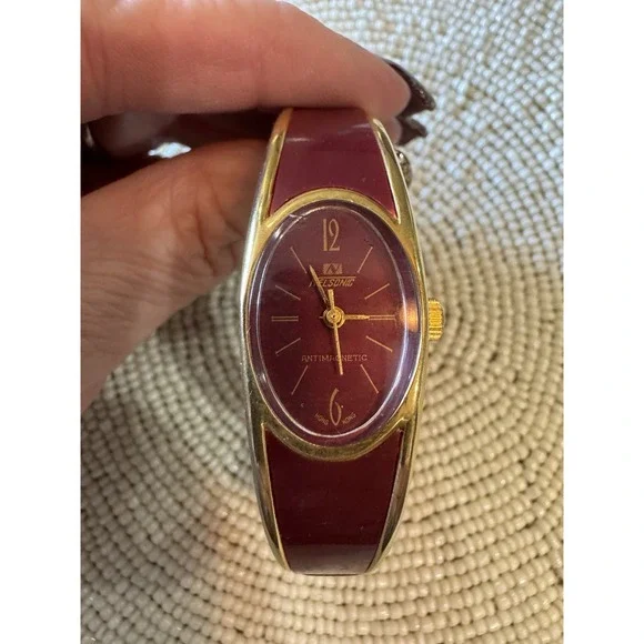 Vintage Women's Nelsonic Antimagnetic Handwind Mechanical Bangle‎ Watch Maroon - Picture 7 of 13